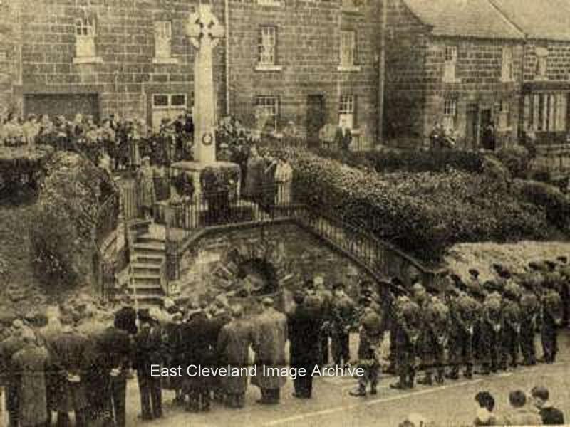 War Memorial - Loftus